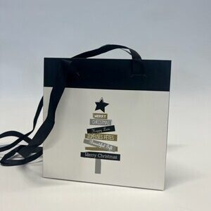 XMAS WHITE BQT/PLANT BAGS